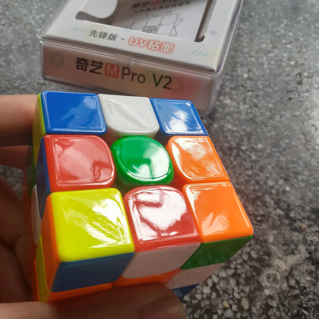 MST's QiYi Magnetic Pro 3x3 V2 Pioneer UV - Stickerless